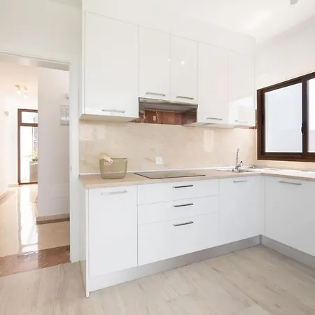 Sea Breeze Callao By Escape *