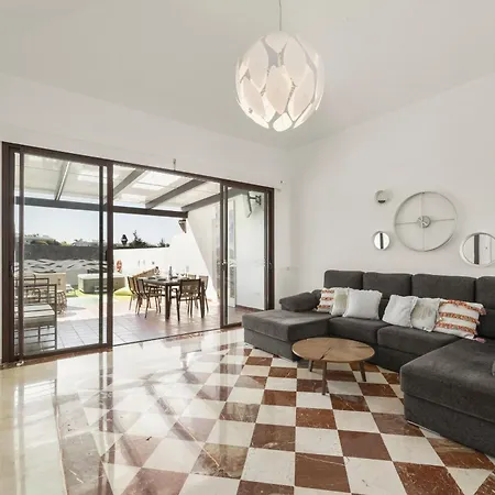 Sea Breeze Callao By Escape