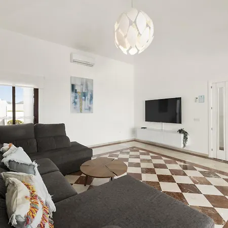 Sea Breeze Callao By Escape